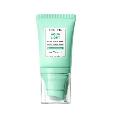 Aqua Light Daily Sunscreen SPF 35 PA+++